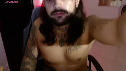 nicolas online show from January 24, 2025, 8:23 am