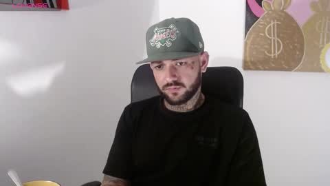 nicolas online show from January 27, 2025, 3:26 am