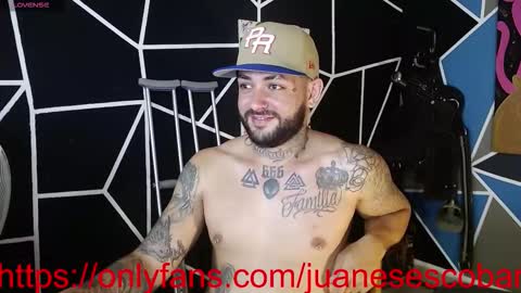 nicolas online show from September 30, 2025, 3:00 am