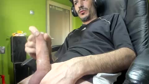 L. Nicolas online show from April 16, 2026, 6:25 am