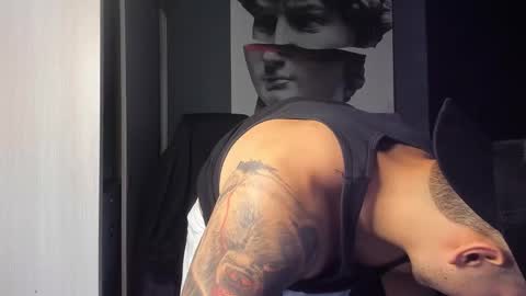 Andres online show from December 4, 2025, 4:59 pm