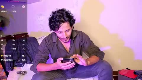 nicolasrodrii online show from December 17, 2024, 5:18 am