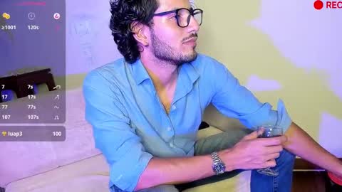 nicolasrodrii online show from December 21, 2024, 1:26 am