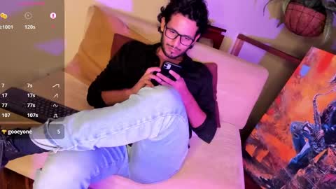 nicolasrodrii online show from January 7, 2025, 1:38 am