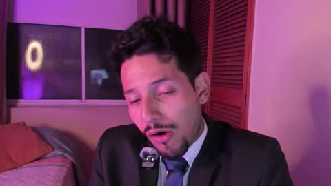 nicolasrodrii online show from February 6, 2026, 11:52 pm