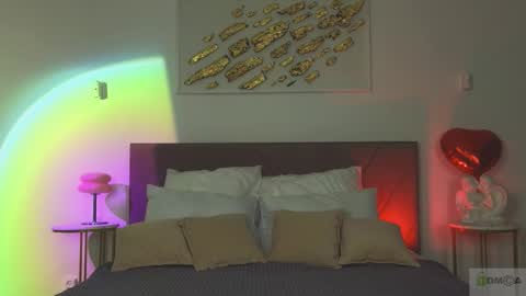 Nicole online show from February 14, 2026, 9:00 pm