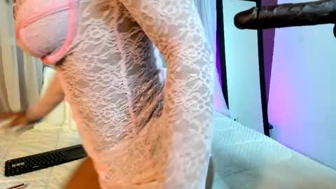 Snapshot of nicole_brown1126 chatting on April 28, 2026, 7:46 am nicole_brown1126 online show from April 28, 2026, 7:46 am