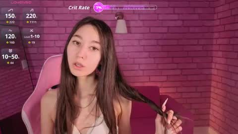 Nicole online show from April 21, 2026, 5:58 am