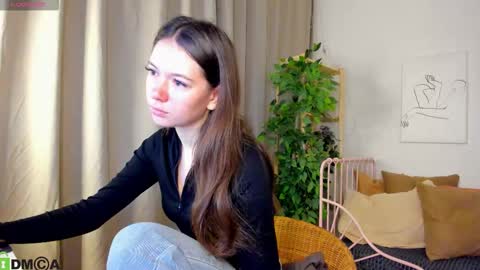 GMT7TueWedThSu 0300am-0900am. Sa 1000am-0400pm online show from September 9, 2025, 9:58 pm