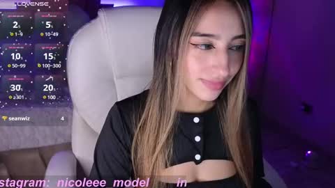 Snapshot of nicole_edwards chatting on March 8, 2025, 2:12 am Nicole online show from March 8, 2025, 2:12 am