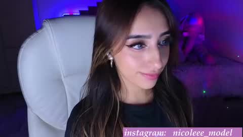 Snapshot of nicole_edwards chatting on November 8, 2025, 5:51 am Nicole online show from November 8, 2025, 5:51 am