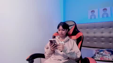 Nicol online show from December 7, 2024, 2:53 am