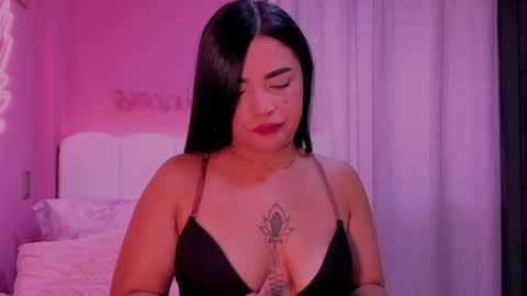 Snapshot of nicole_firee chatting on April 4, 2026, 1:19 pm Nicole online show from April 4, 2026, 1:19 pm