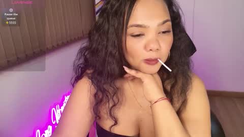 nicole_lushh online show from March 5, 2026, 1:01 am