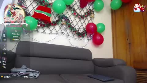 Nicole Santana online show from December 30, 2024, 10:23 pm