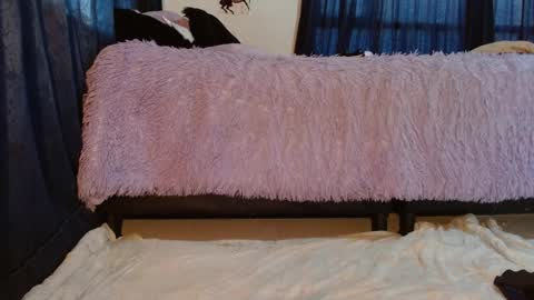  Anna Nicole  online show from January 4, 2025, 4:54 pm