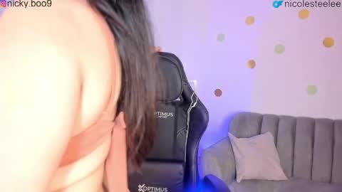 Snapshot of nicole_steelee chatting on June 3, 2026, 2:14 am Nicole online show from June 3, 2026, 2:14 am