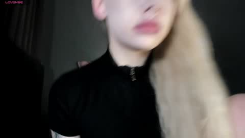 Mary online show from February 6, 2025, 2:22 am