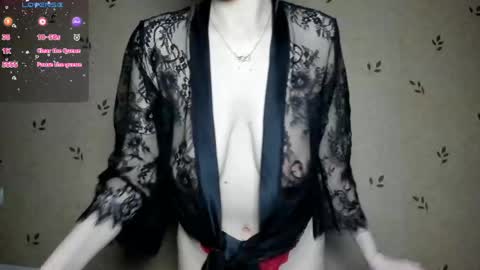 NicoleDavis online show from June 6, 2026, 7:29 pm