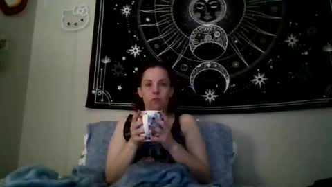 Nicole online show from February 5, 2026, 10:53 am