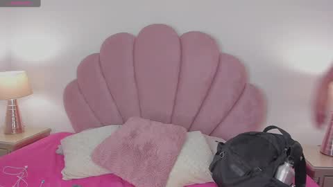 NICOLE online show from September 13, 2025, 12:16 pm