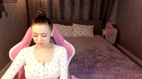 Snapshot of nicolerossss chatting on July 19, 2026, 9:35 am NicoleRossss online show from July 19, 2026, 9:35 am