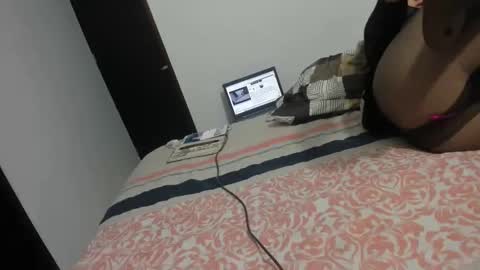 Nicolett online show from February 19, 2025, 2:55 pm