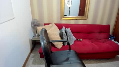 Nicolettcolin  online show from March 3, 2026, 8:26 pm