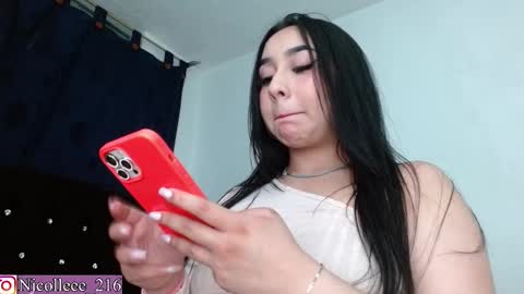 Nicolle online show from February 16, 2025, 9:15 am