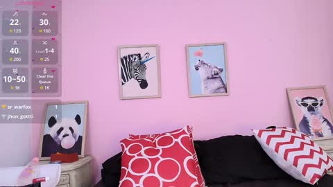 Nicolle Lima online show from February 7, 2025, 7:29 am