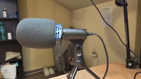 Nicolle online show from February 26, 2025, 2:57 pm