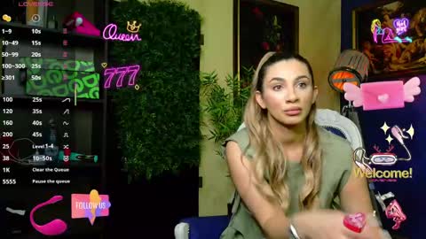 Nicolle online show from June 4, 2026, 9:15 am