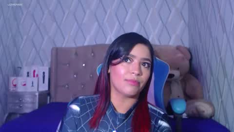 Nicolle Miley online show from January 19, 2025, 6:42 am