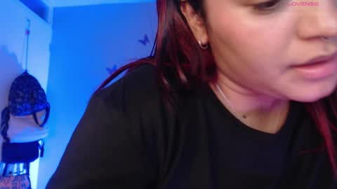 Nicolle Miley online show from April 12, 2026, 11:43 pm