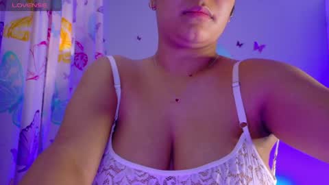 Nicolle Miley online show from April 23, 2026, 1:02 pm