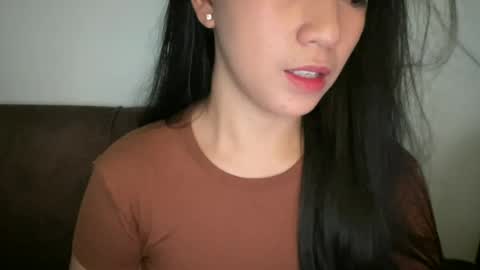 Snapshot of nicollete_snow chatting on June 17, 2026, 5:32 am NIC 333 online show from June 17, 2026, 5:32 am