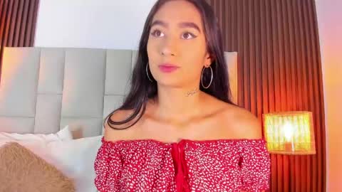 Snapshot of nicolqueen_ chatting on May 8, 2026, 11:15 am NICOL online show from May 8, 2026, 11:15 am