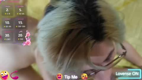 night_love34 online show from April 22, 2026, 2:18 pm