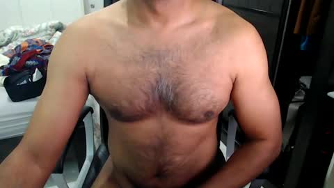 night_rider09711 online show from December 7, 2024, 7:38 am