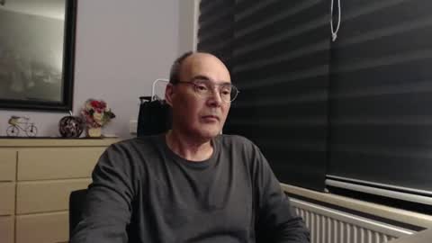 nightkeeper63 online show from October 12, 2025, 12:20 am