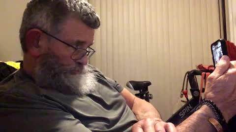 nightmoves1970 online show from December 24, 2024, 4:33 am