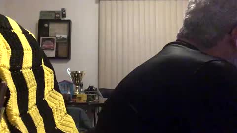 nightmoves1970 online show from March 5, 2025, 4:02 am