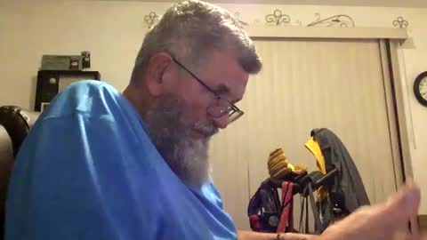 nightmoves1970 online show from September 30, 2025, 2:38 am