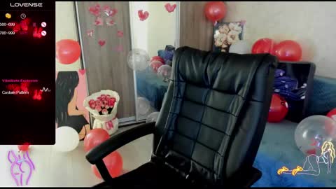 nigo_nika online show from February 14, 2025, 1:29 pm