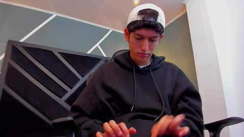 Nick online show from November 14, 2025, 11:35 pm