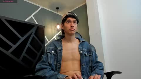 Nick online show from November 17, 2025, 11:10 pm