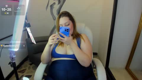 Anni online show from January 31, 2025, 1:01 am