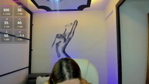 Anni online show from February 20, 2025, 10:16 am