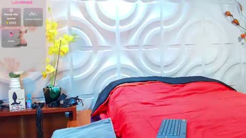 Snapshot of niicol_bossy chatting on June 24, 2026, 4:00 am nicol online show from June 24, 2026, 4:00 am