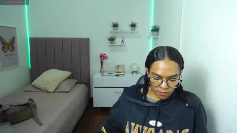          online show from February 6, 2025, 4:58 pm